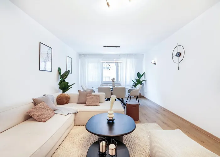 Bright & Stylish 2Br Apt In City Center